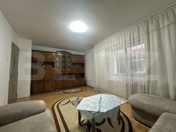 Apartament cu 2 camere decomandat, mobilat în Independenței