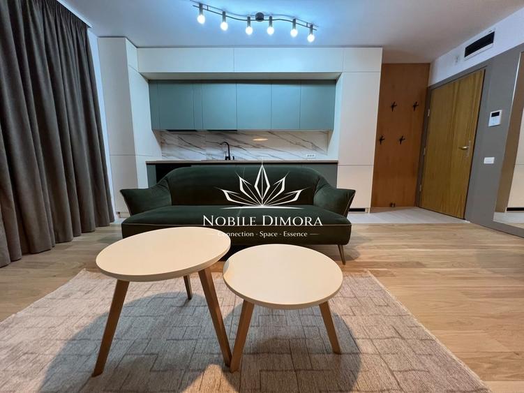 Apartament cu 3 camere decomandat, mobilat în Central