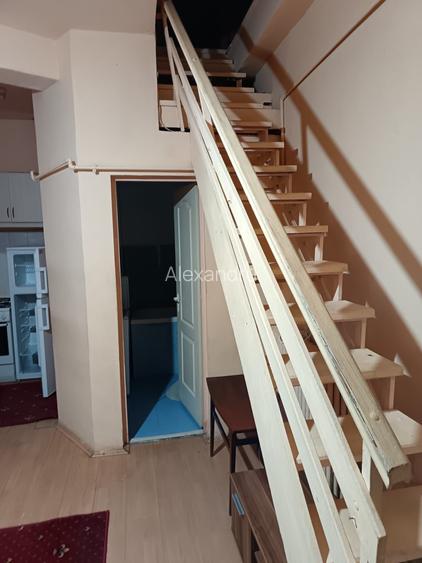 Inchiriez apartament 2 camere (calea manastur)