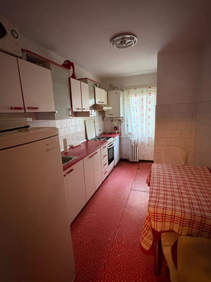 Apartament cu 4 camere decomandat, mobilat în Mănăștur