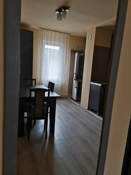 Apartament cu 2 camere decomandat în Pandurilor