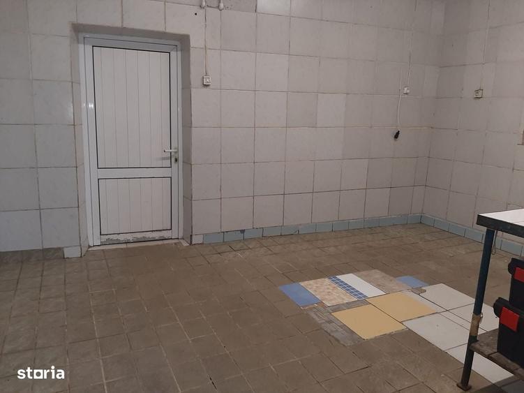 Casă cu 3 camere în Tei