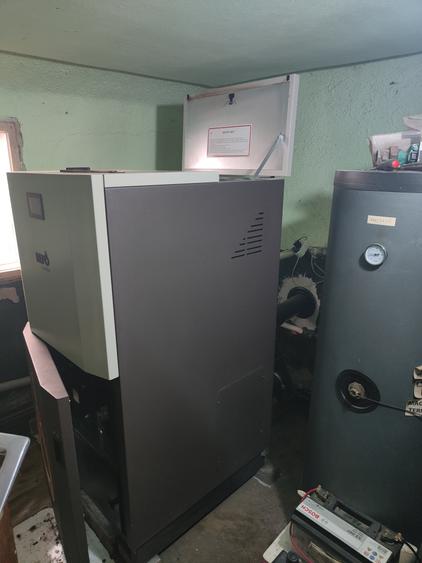 Casă individuală cu 4 camere cu Canalizare în Vama Buzăului
