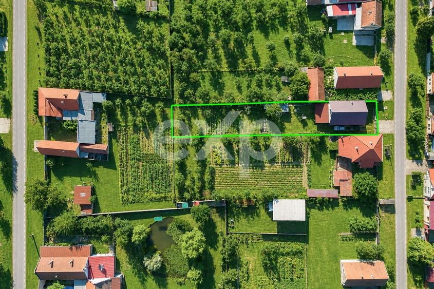 Casă individuală cu 4 camere cu Teren 919 Mp în Hitiaș