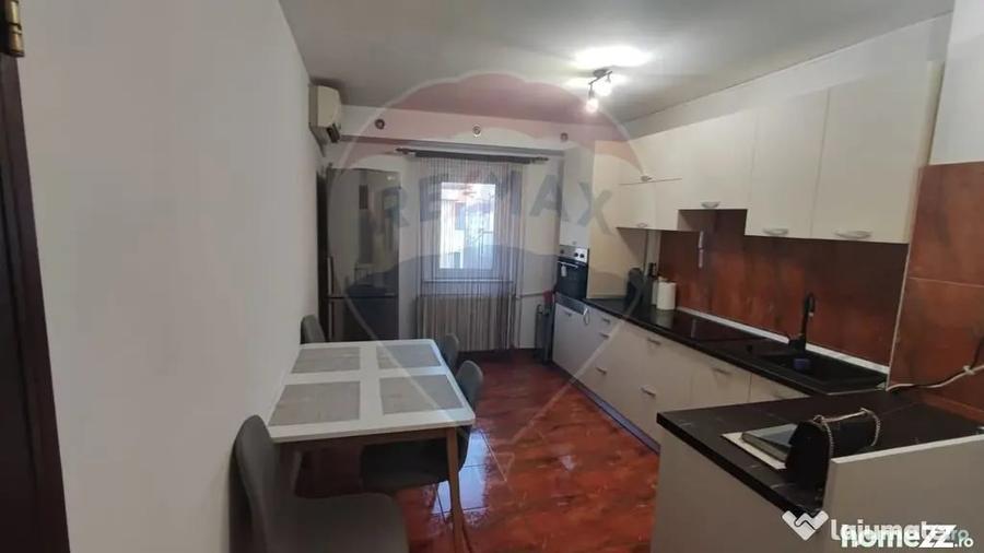 Apartament cu 3 camere decomandat în Calea Aradului