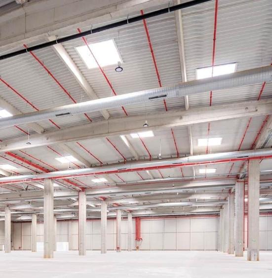 Spațiu industrial, de 2,240 mp, în Exterior Nord