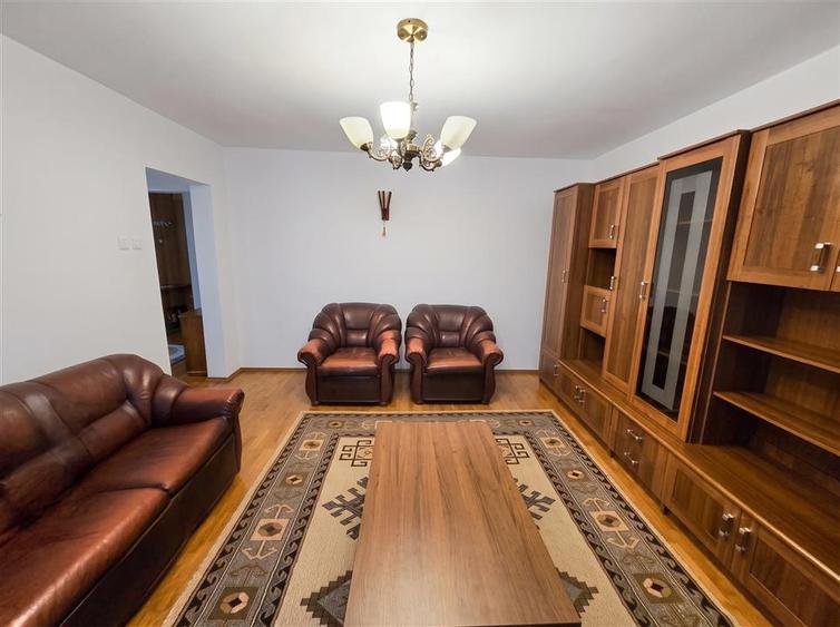 Apartament 3 camere decomandat | Etaj 1 | Mobilat și utilat | Burdujeni |3c - 2