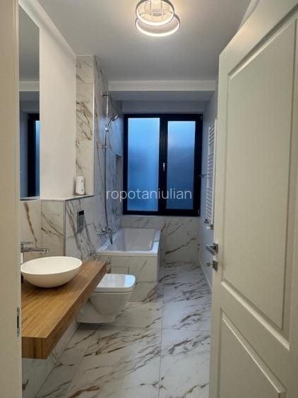 Casă cu 4 camere cu Teren 75 Mp în Central