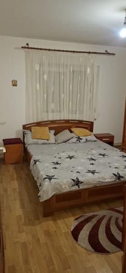 Apartament cu 2 camere decomandat în Broșteni