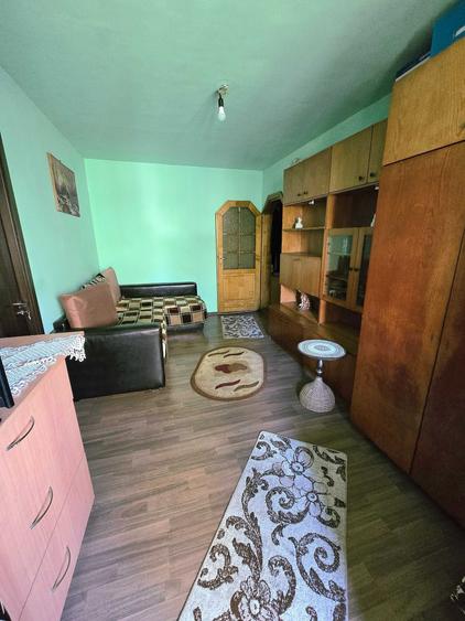 BAIA MARE Ap.2 camere, 38MP Etaj 4/4, Aleea Neptun 48500 usor negociabil - 3