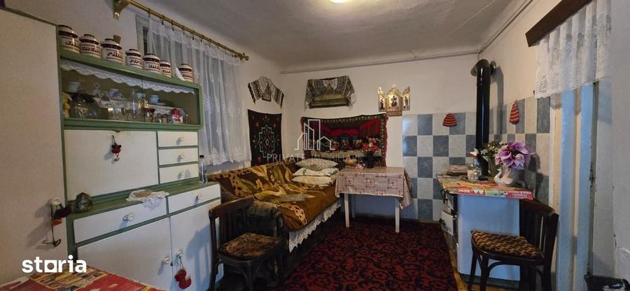 Casă cu 3 camere cu Teren 670 Mp în Albești