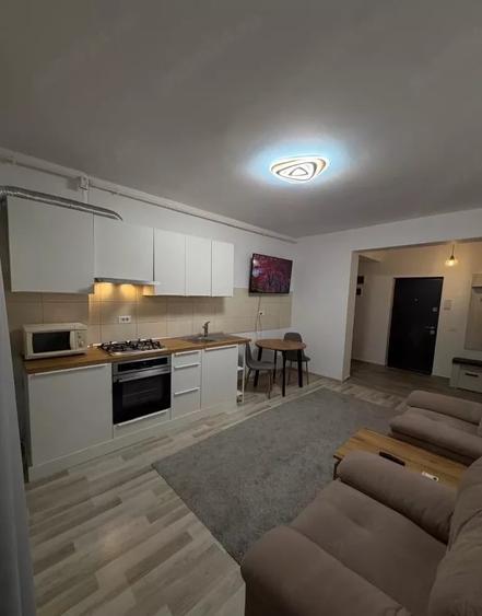 Apartament cu 2 camere decomandat, mobilat în Theodor Pallady