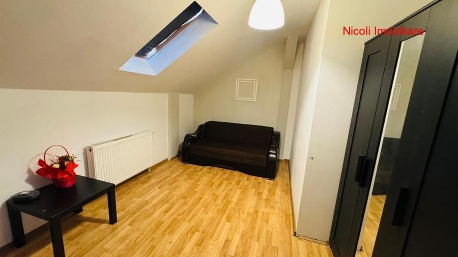 Apartament cu 3 camere în Berceni