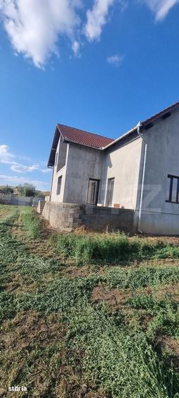 Casa cu 5 camere, 320.47 mp, zona Boldut - 19