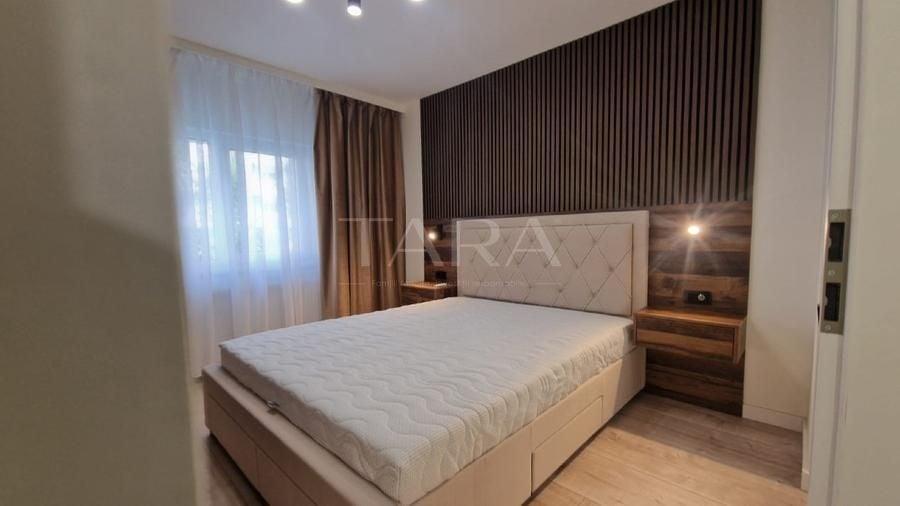 Apartament cu 3 camere semidecomandat, mobilat în Mărăști