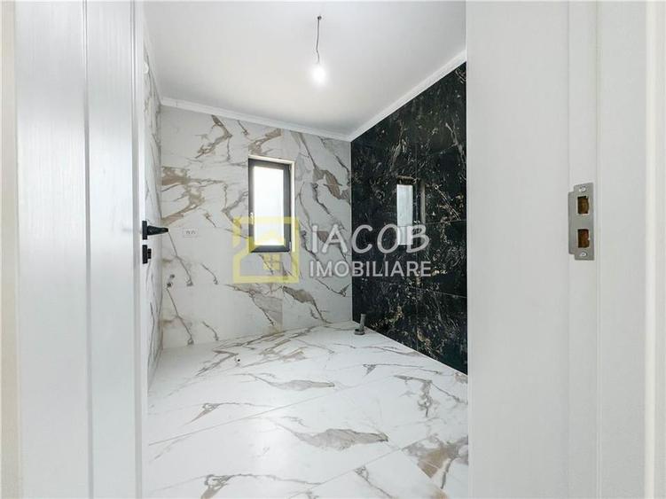 Casă individuală cu 3 camere cu Teren 450 Mp în Mărgineni