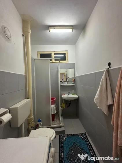 Apartament cu 2 camere semidecomandat în Mihai Bravu