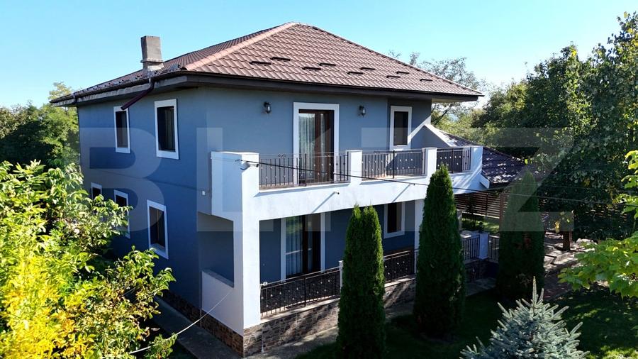 Casă individuală cu 4 camere cu Teren 1400 Mp în Sculeni