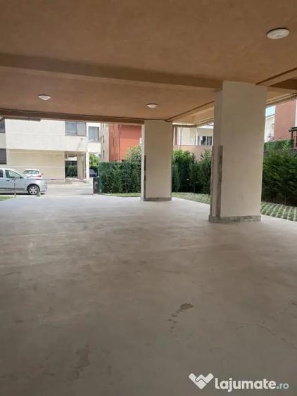 Apartament cu 2 camere decomandat în Tomis Plus