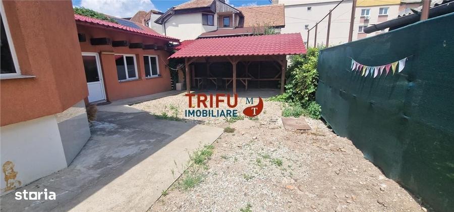 Casă cu 3 camere cu Teren 430 Mp în Central