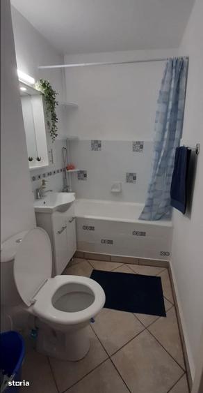 Garsonieră în Titan