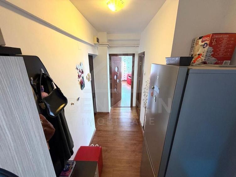 Garsonieră decomandată în Brazda lui Novac