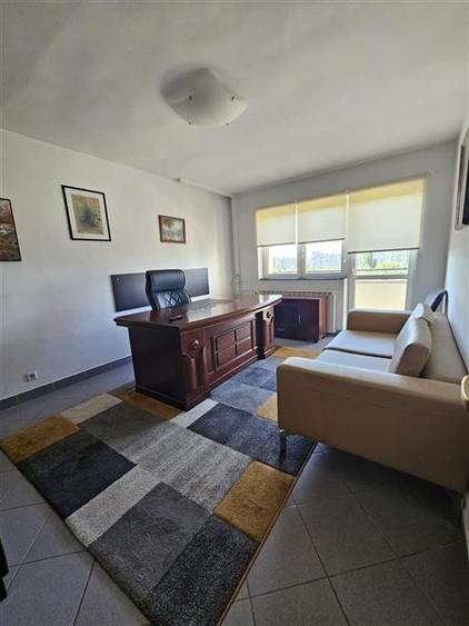 Apartament cu 3 camere decomandat, mobilat în Unirii