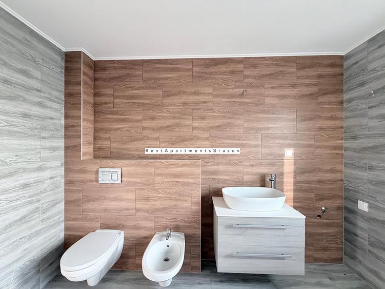 Apartament cu 4 camere în Tărlungeni