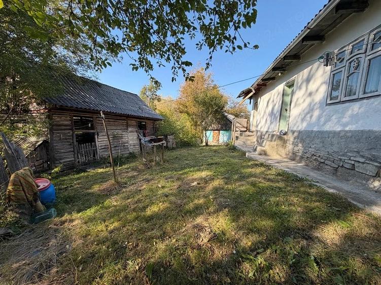 Teren de 1500 mp, în Hangu