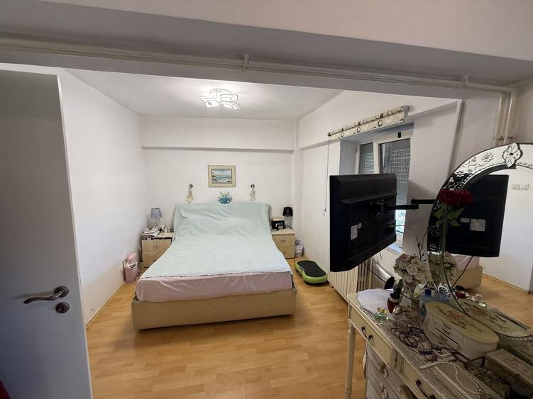 Apartament cu 3 camere decomandat, mobilat în ICIL