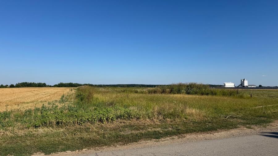 Teren agricol intravilan de 9673 mp, în Moara Vlăsiei