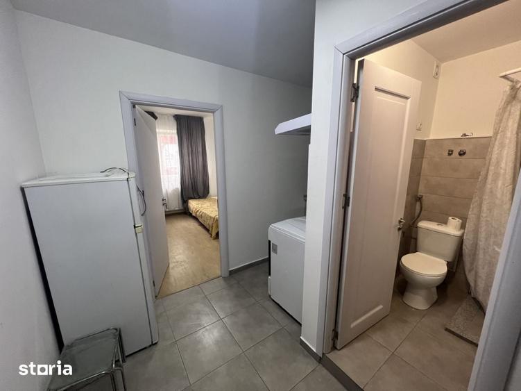 Garsoniera renovata, zona Insula - 5