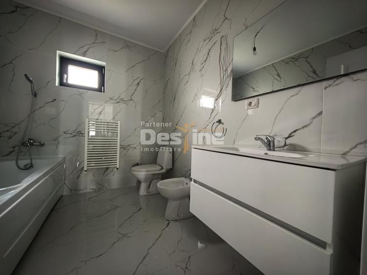 Casă individuală cu 3 camere cu Canalizare în Lunca Cetățuii