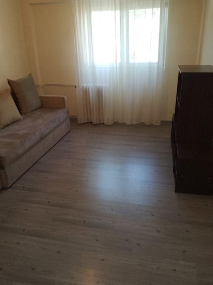 Garsonieră decomandată în Crângași