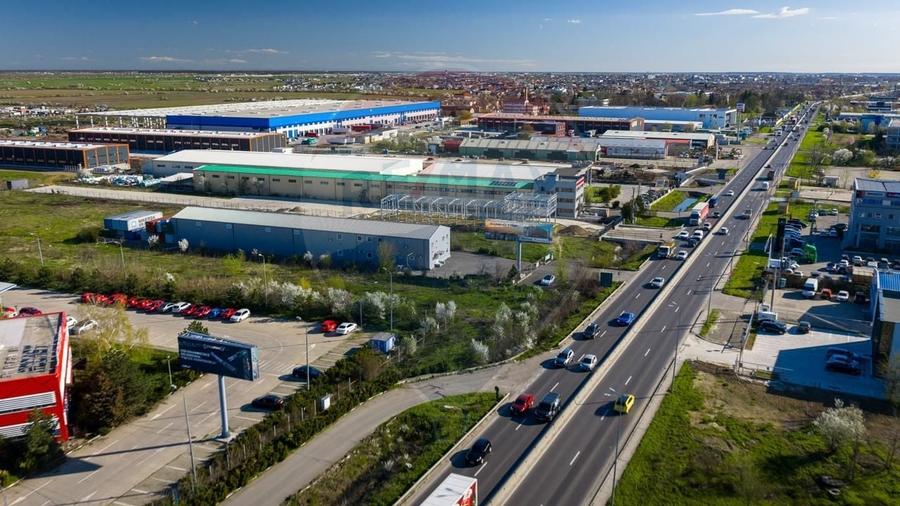 Spațiu industrial, de 1,093 mp, în Central