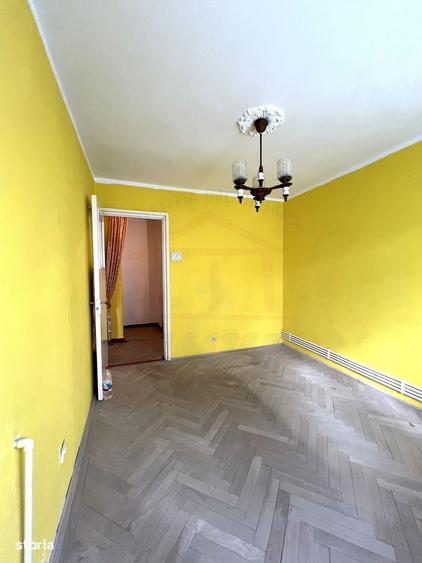 Apartament cu 2 camere semidecomandat în Sârbi