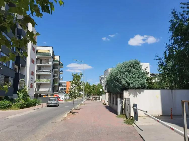 Garsonieră decomandată în Theodor Pallady