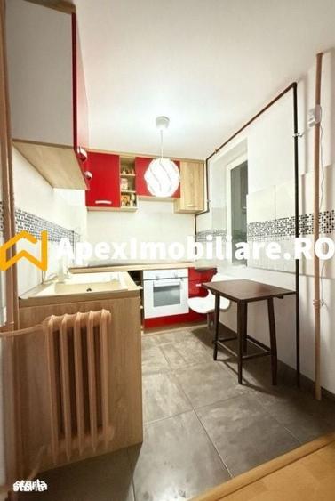 Apartament cu 4 camere decomandat, mobilat în Tei