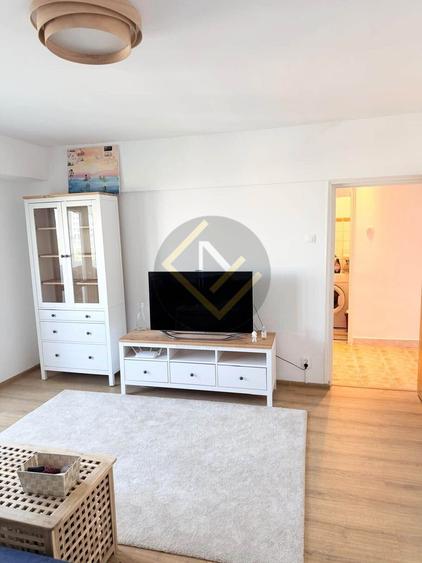 Apartament cu 3 camere decomandat, mobilat în Timpuri Noi