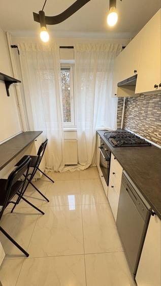 Apartament cu 2 camere semidecomandat în Militari