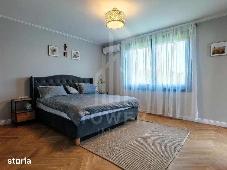 Casă cu 5 camere cu Piscina în Sadu
