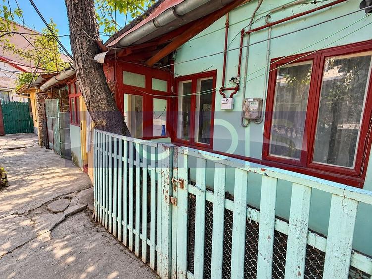 DE VANZARE CASA INTERBELICA  – 3 CAMERE - METROU STEFAN CEL MARE - 6