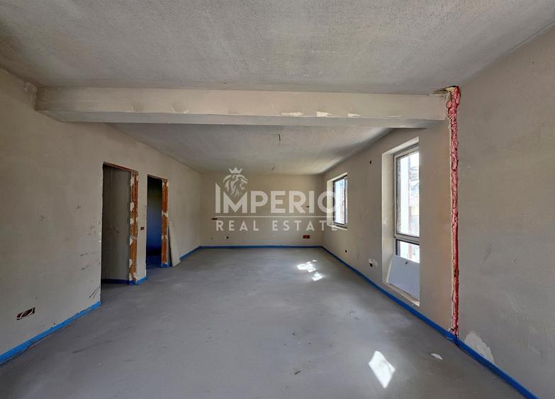 Duplex cu 5 camere cu Canalizare în Andrei Mureșanu