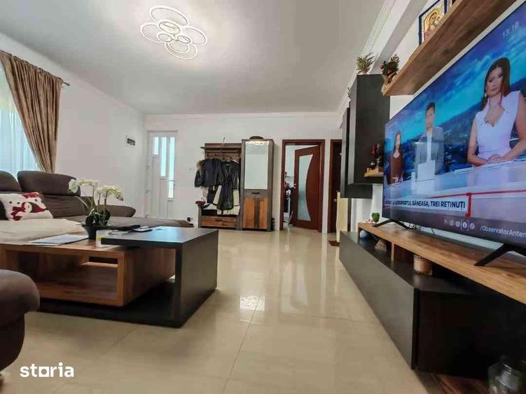 Casă cu 5 camere cu Teren 390 Mp în Central