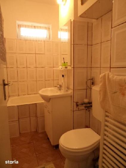 Apartament cu 2 camere nedecomandat în Central