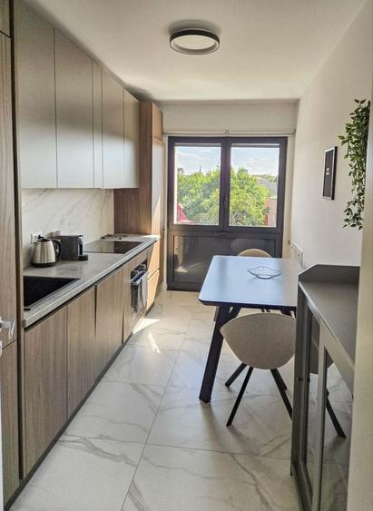 Apartament cu 2 camere decomandat în Herăstrău