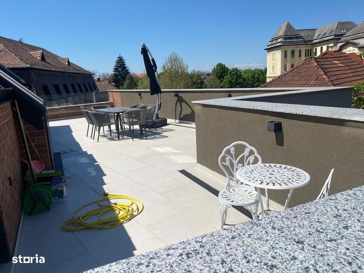 Apartament cu 3 camere în Central
