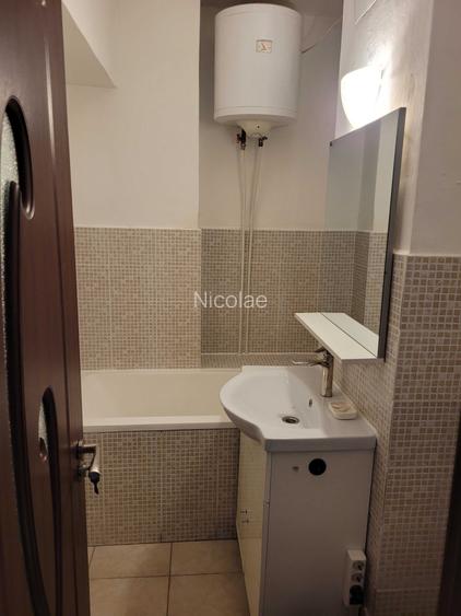 Inchiriez apartament 1 camera Poitiers Iasi