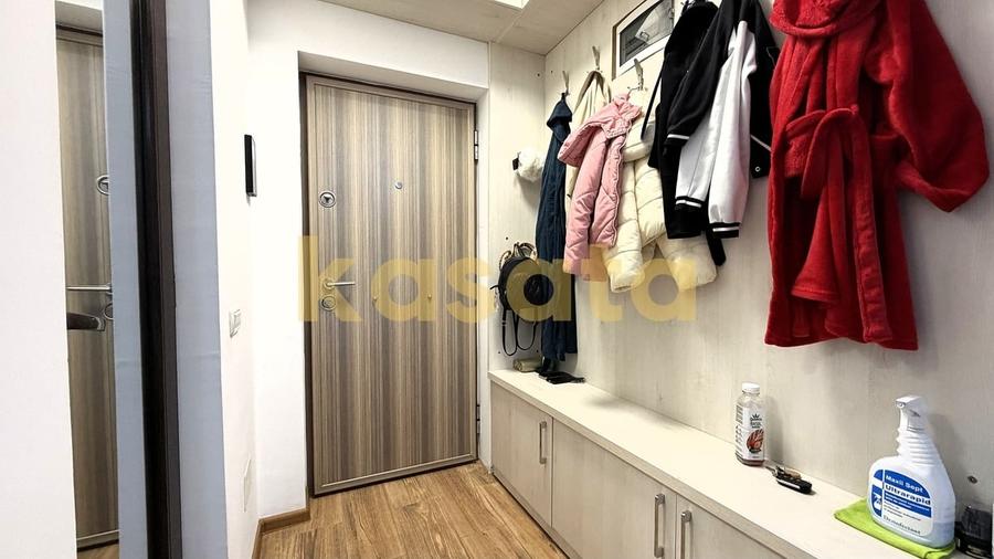 Apartament cu 2 camere semidecomandat în Fundeni