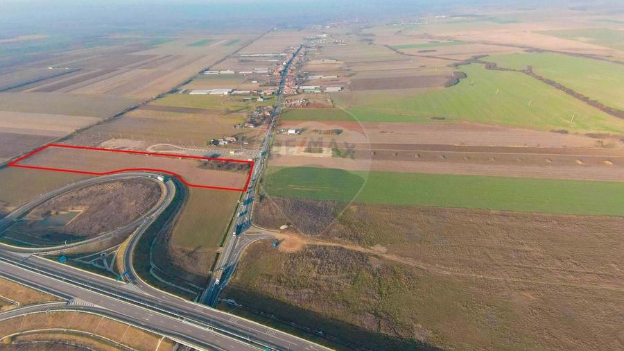 Teren Construcții intravilan de 27093 mp, în Biharia